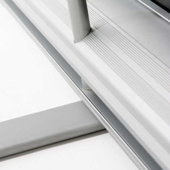 Proof.de color accurate Roll-Up 1 in Contract Proof Quality also for PANTONE Spot Colour - Sturdy aluminium housing